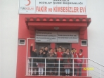 "FAKİR VE KİMSESİZLER EVİ'NE ANLAMLI ZİYARET" - Kızılcakışla Fatih İlköğretim Okulu - SİVAS