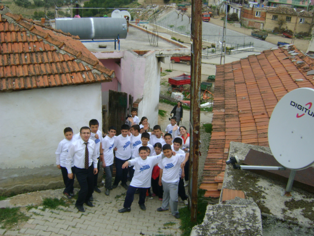 Bilinçli Gençler Derneği - Türkiye Bilinçli Gençlik Projesi - "KÖYÜMÜZÜN KÜLTÜRÜNÜ UNUTMUYORUZ" - Damlacık İlköğretim Okulu - İZMİR