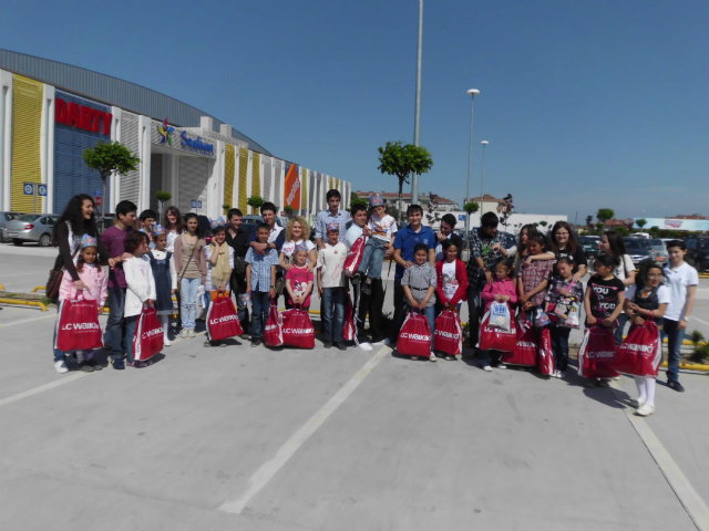 Bilinçli Gençler Derneği - Türkiye Bilinçli Gençlik Projesi - "ONLAR BİZİM KARDEŞİMİZ" - Sapanca Anadolu Lisesi - SAKARYA