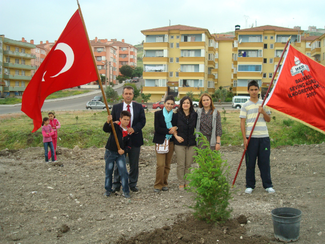 Bilinçli Gençler Derneği - Türkiye Bilinçli Gençlik Projesi - "YEŞİL ÇEVRE" - Sevinç Kurşun İlköğretim Okulu - BALIKESİR