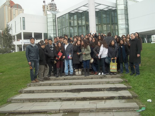 Bilinçli Gençler Derneği - Türkiye Bilinçli Gençlik Projesi - "ÜNİVERSİTEMİ TANIYORUM" - E.C.A. Elginkan Anadolu Lisesi - İSTANBUL