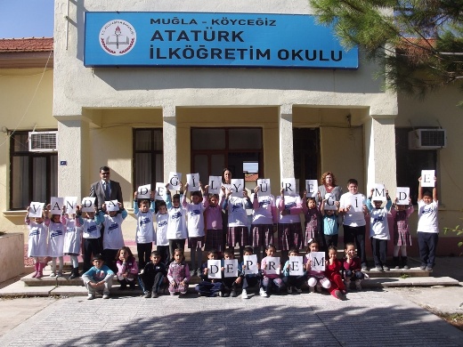 Bilinçli Gençler Derneği - Türkiye Bilinçli Gençlik Projesi - "VAN'DA DEĞİL YÜREĞİMİZDE DEPREM" - Atatürk İlköğretim Okulu - MUĞLA