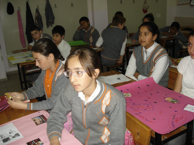 Bilinçli Gençler Derneği - Türkiye Bilinçli Gençlik Projesi - "GENÇLERDE BAĞIMLILIĞI ÖNLEYELİM" - Çatalca Gazi İlköğretim Okulu - İSTANBUL