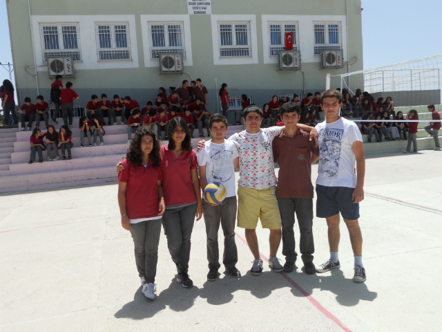 Bilinçli Gençler Derneği - Türkiye Bilinçli Gençlik Projesi - "SPORUN ÖĞRENCİLERE SEVDİRİLMESİ" - Seyhan Anadolu Lisesi - ADANA