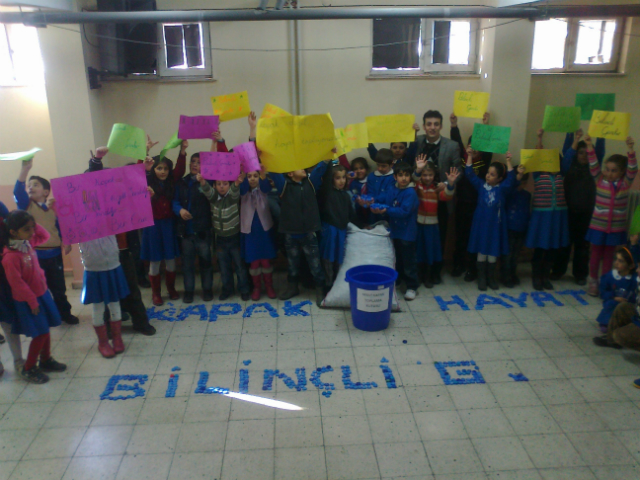 Bilinçli Gençler Derneği - Türkiye Bilinçli Gençlik Projesi - "KAPAK DEĞİL HAYAT TOPLUYORUZ" - Karakoçan Nuri Özaltın İlköğretim Okulu - ELAZIĞ