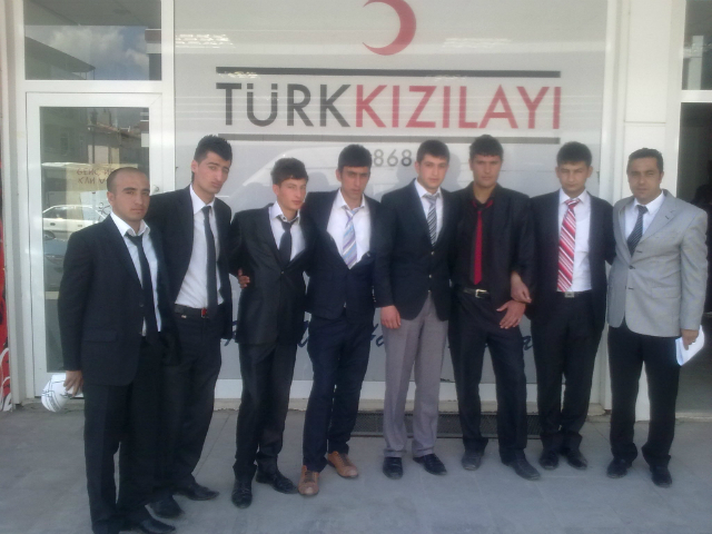 Bilinçli Gençler Derneği - Türkiye Bilinçli Gençlik Projesi - "KAN KARDEŞLERİYİZ" - Tercan Teknik Ve Endüstri Meslek Lisesi - ERZİNCAN