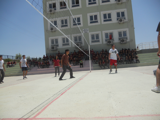 Bilinçli Gençler Derneği - Türkiye Bilinçli Gençlik Projesi - "SPORUN ÖĞRENCİLERE SEVDİRİLMESİ" - Seyhan Anadolu Lisesi - ADANA