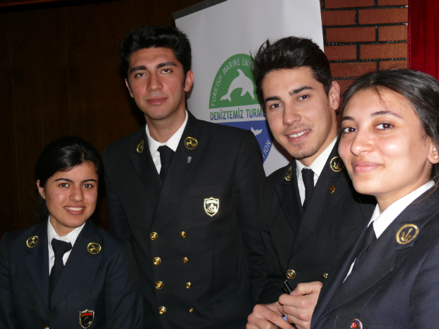 Bilinçli Gençler Derneği - Türkiye Bilinçli Gençlik Projesi - "EĞİTİM EVDE BAŞLAR" - Piri Reis Üniversitesi Bilinçli Gençler Topluluğu - İSTANBUL