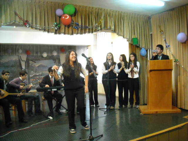 Bilinçli Gençler Derneği - Türkiye Bilinçli Gençlik Projesi - "GÖNÜLDEN GÖNÜLE" - Akçaabat Anadolu Lisesi - TRABZON