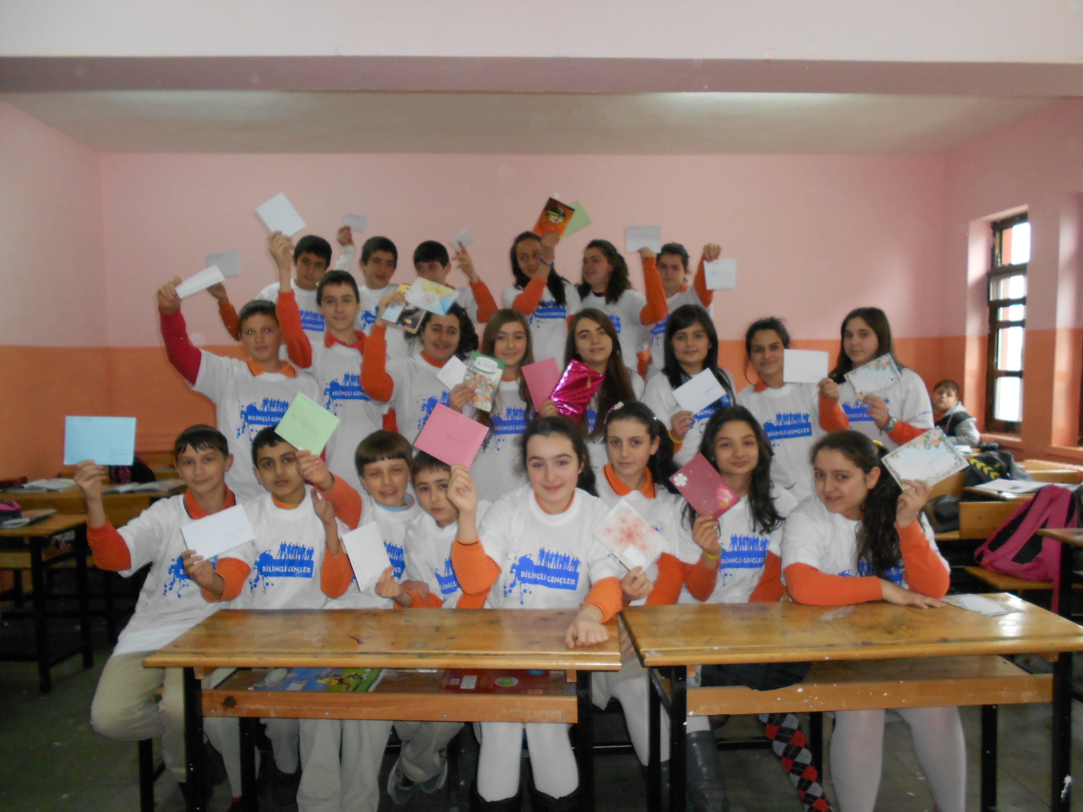 Bilinçli Gençler Derneği - Türkiye Bilinçli Gençlik Projesi - "MEKTUP ARKADAŞLIĞINDAN KİTAP ARKADAŞLIĞINA DOSTLUK KÖPRÜSÜ -3" - 23 Nisan İlköğretim Okulu - SAMSUN