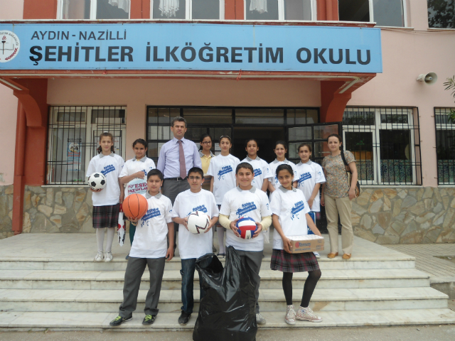 Bilinçli Gençler Derneği - Türkiye Bilinçli Gençlik Projesi - "YALNIZ DEĞİLSİNİZ" - Nazilli Şehitler İlköğretim Okulu - AYDIN