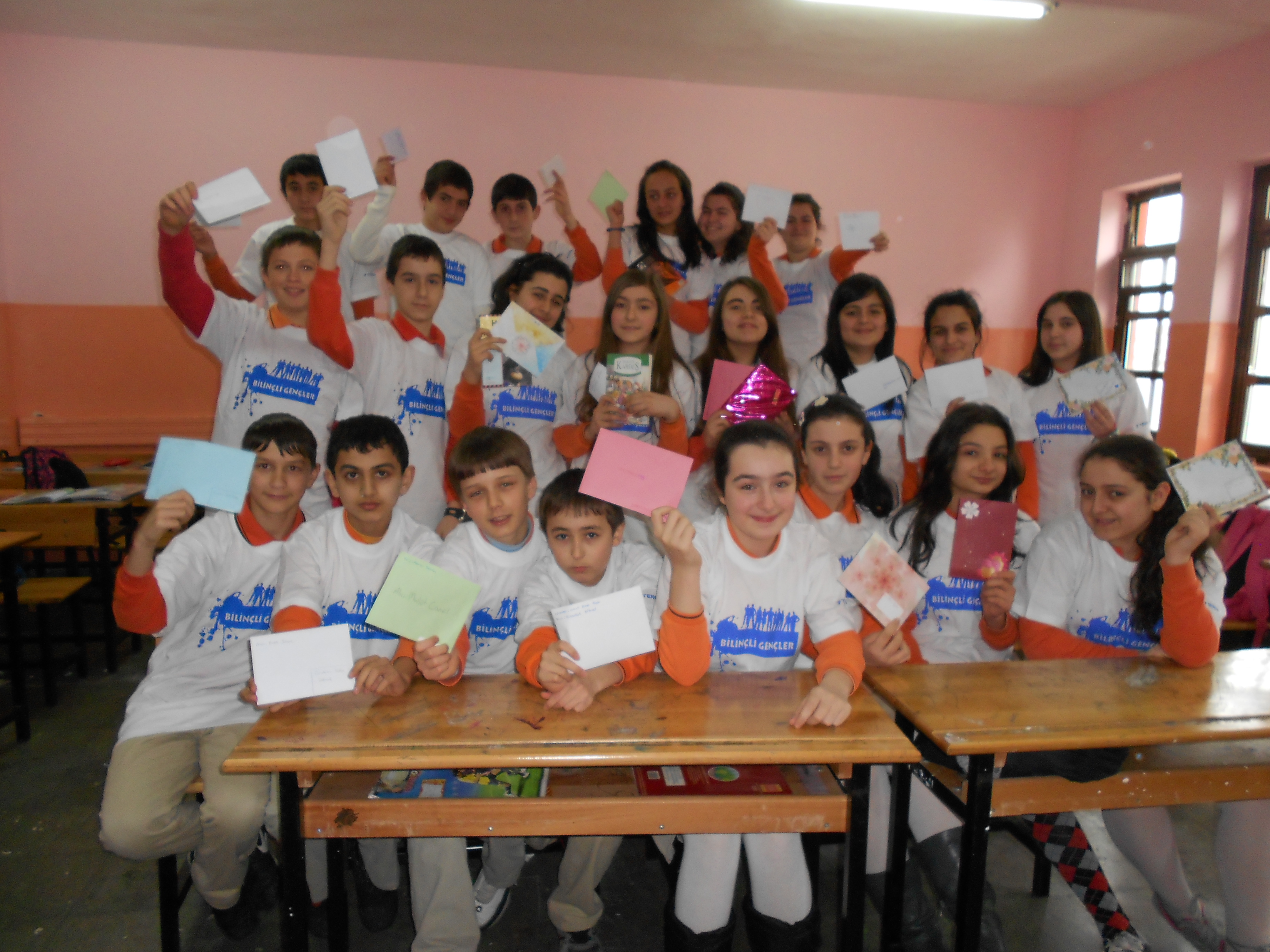 Bilinçli Gençler Derneği - Türkiye Bilinçli Gençlik Projesi - "MEKTUP ARKADAŞLIĞINDAN KİTAP ARKADAŞLIĞINA DOSTLUK KÖPRÜSÜ -3" - 23 Nisan İlköğretim Okulu - SAMSUN