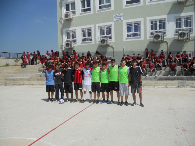 Bilinçli Gençler Derneği - Türkiye Bilinçli Gençlik Projesi - "SPORUN ÖĞRENCİLERE SEVDİRİLMESİ" - Seyhan Anadolu Lisesi - ADANA