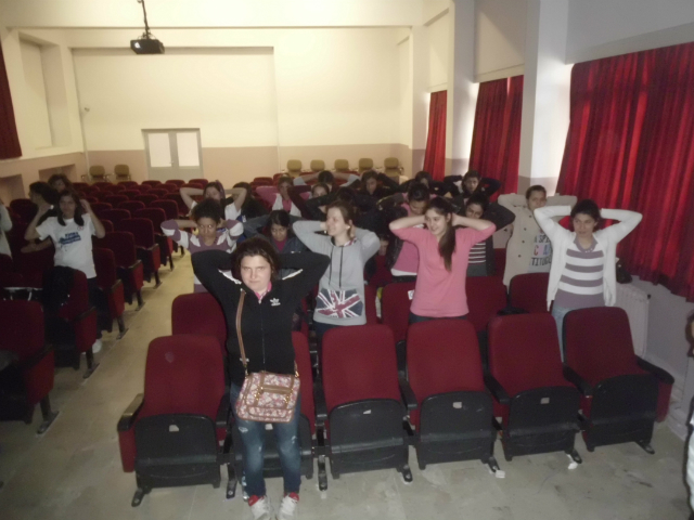 Bilinçli Gençler Derneği - Türkiye Bilinçli Gençlik Projesi - "KANSERİ TANIYORUZ, KANSERİ YENİYORUZ" - Burdur Anadolu Sağlık Meslek Lisesi - BURDUR