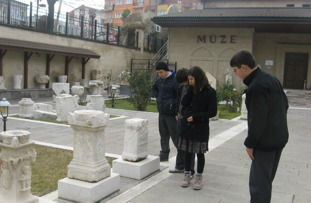 Bilinçli Gençler Derneği - Türkiye Bilinçli Gençlik Projesi - "İLİMİZİN MÜZESİ OLDUĞUNU BİLİYOR MUYDUNUZ?" - Burdur Anadolu Lisesi - BURDUR