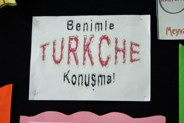 Bilinçli Gençler Derneği - Türkiye Bilinçli Gençlik Projesi - "İNTERNET ORTAMINDA TÜRKÇENİN DÜZGÜN KULLANIMI" - Kazım Tunç İlköğretim Okulu - İSTANBUL