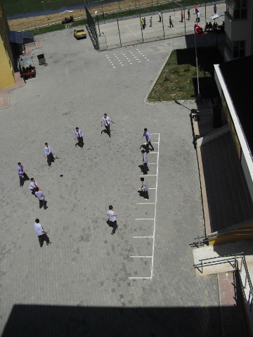 Bilinçli Gençler Derneği - Türkiye Bilinçli Gençlik Projesi - "OKULUMUZU VE BAHÇEMİZİ GÜZELLEŞTİRİYORUZ" - Gerede Anadolu Öğretmen Lisesi - BOLU