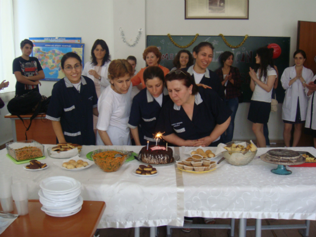 Bilinçli Gençler Derneği - Türkiye Bilinçli Gençlik Projesi - "EMEĞE SAYGI" - Özel Ahmet Şimşek Anadolu Lisesi - İSTANBUL