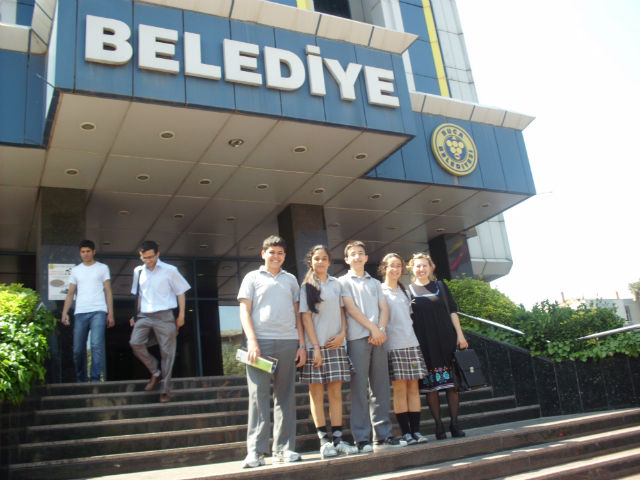 Bilinçli Gençler Derneği - Türkiye Bilinçli Gençlik Projesi - "ÇEVRE VE İNSAN DOSTLUĞU" - Akıncılar İlköğretim Okulu - İZMİR