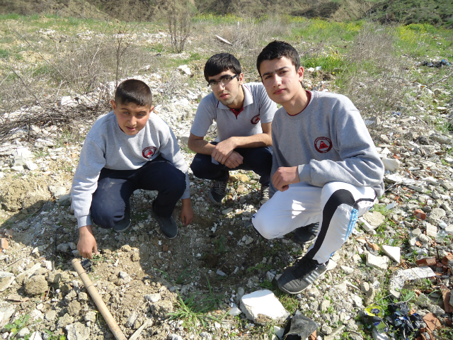 Bilinçli Gençler Derneği - Türkiye Bilinçli Gençlik Projesi - "TABİAT VE DOĞA SEVGİSİ" - Beş Ocak Lisesi - ADANA