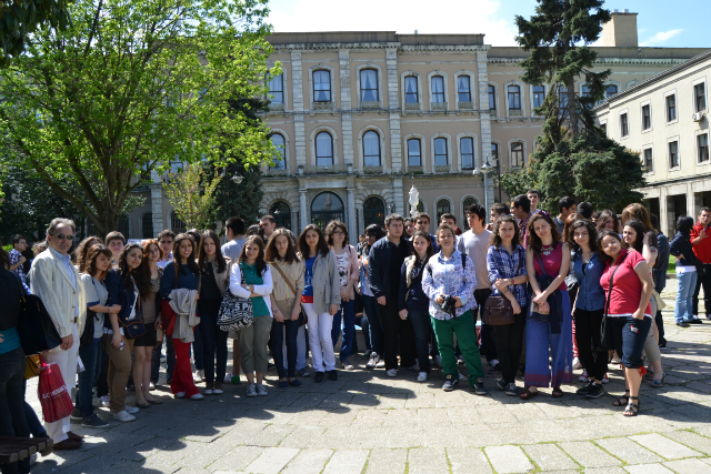 Bilinçli Gençler Derneği - Türkiye Bilinçli Gençlik Projesi - "ÜNİVERSİTEMİ TANIYORUM" - E.C.A. Elginkan Anadolu Lisesi - İSTANBUL