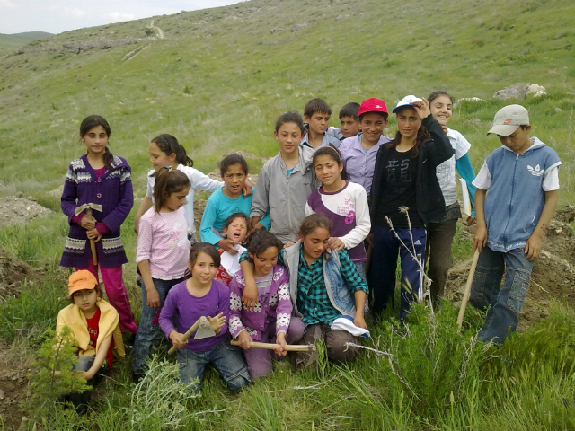Bilinçli Gençler Derneği - Türkiye Bilinçli Gençlik Projesi - "BELDEMİZİ AĞAÇLANDIRALIM" - İnli İlköğretim Okulu - AFYONKARAHİSAR
