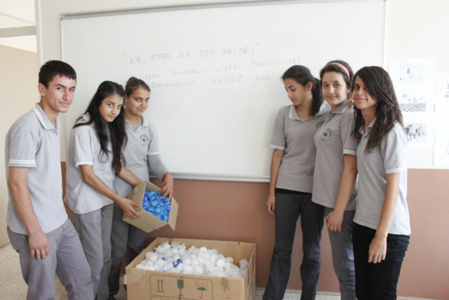 Bilinçli Gençler Derneği - Türkiye Bilinçli Gençlik Projesi - "BİR ENGEL DE SEN KALDIR" - Melikşah Anadolu Lisesi - ADANA