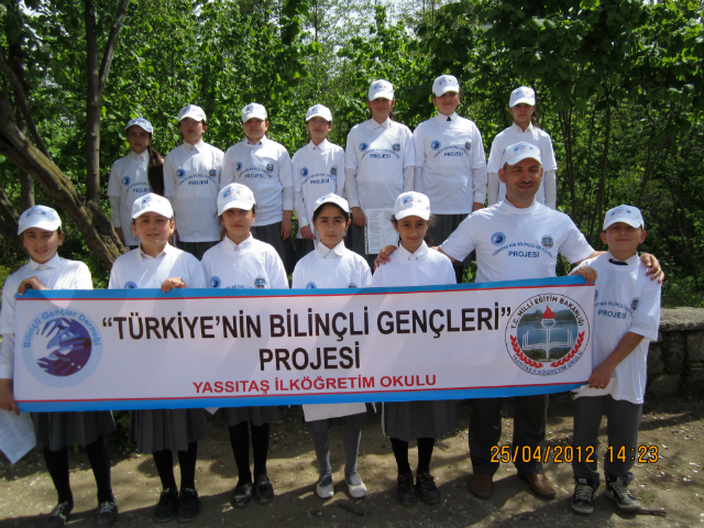 Bilinçli Gençler Derneği - Türkiye Bilinçli Gençlik Projesi - "TÜRKİYE'NİN BİLİNÇLİ GENÇLERİ" - Yassıtaş İlköğretim Okulu - ORDU