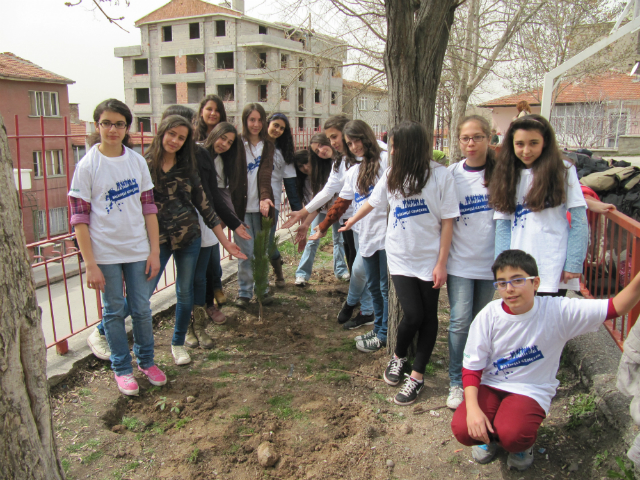 Bilinçli Gençler Derneği - Türkiye Bilinçli Gençlik Projesi - "ANADOLUYU AĞAÇLANDIRMAYA GİDİYORUZ" - Süleyman Uyar İlköğretim Okulu - ANKARA