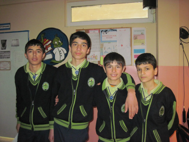 Bilinçli Gençler Derneği - Türkiye Bilinçli Gençlik Projesi - "TATİL SERÜVENLERİ" - Kangal Yatılı Bölge Ortaokulu - SİVAS